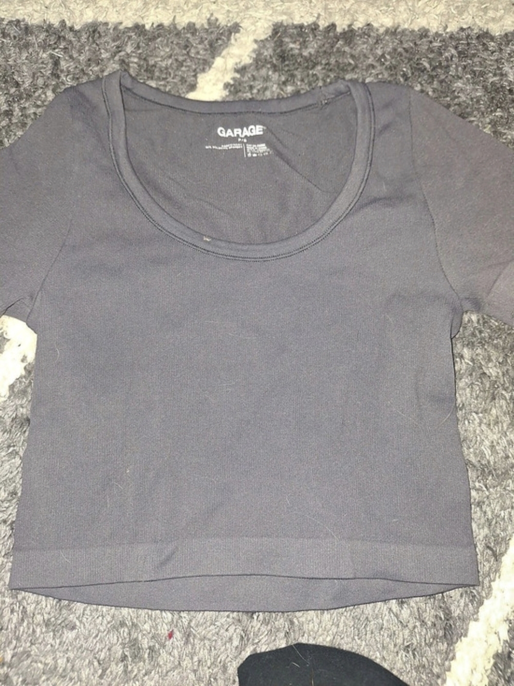 Garage Seamless Scoop Neck Crop Top Short Sleeve Black Small
